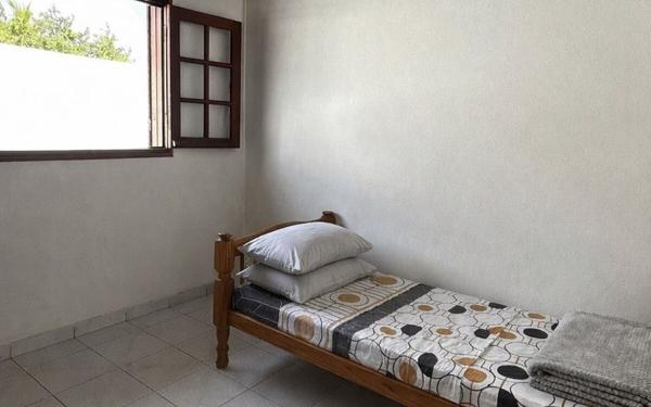 Maison à vendre    5 pièces •  Capesterre-Belle-Eau