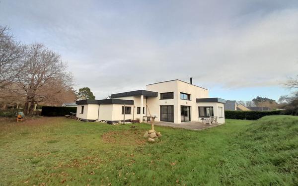 Maison à vendre    5 pièces •  La Turballe