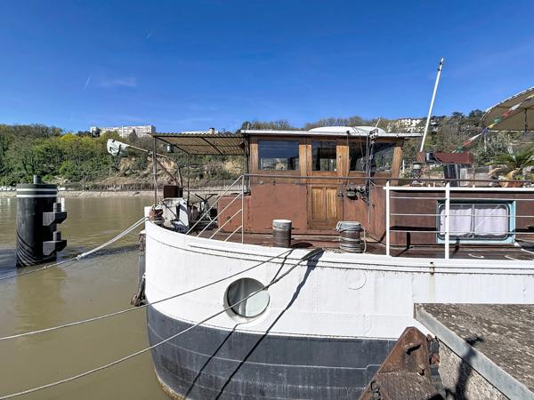 Péniche habitation + studio / 170 m² avec vue exceptionnelle