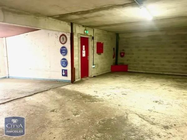 Parking à vendre 28m²