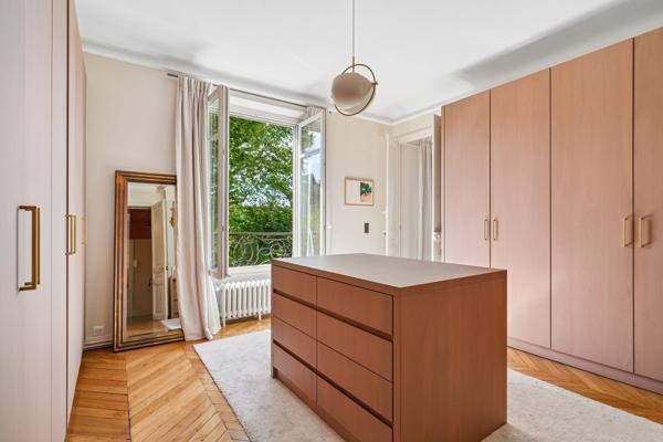 Vente Appartement de luxe Neuilly-sur-Seine 7 Pièces 194 m²