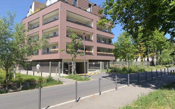 Appartement à vendre    4 pièces • 77 m2 Neuilly-sur-Marne