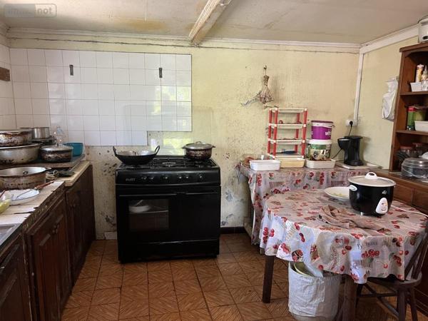 Maison à vendre à Saint-Pierre à la Réunion (97410), ref : 97411-332