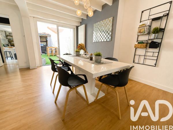 Maison à vendre 5 pièces 112 m² Angoulême