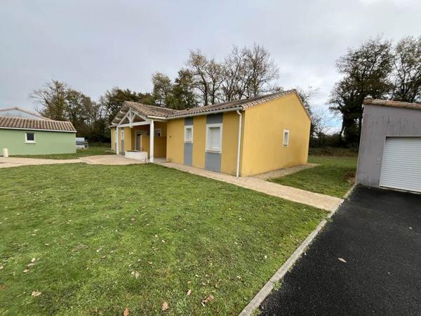 Maison à vendre |  Civray |  2 pièces | 73 m²