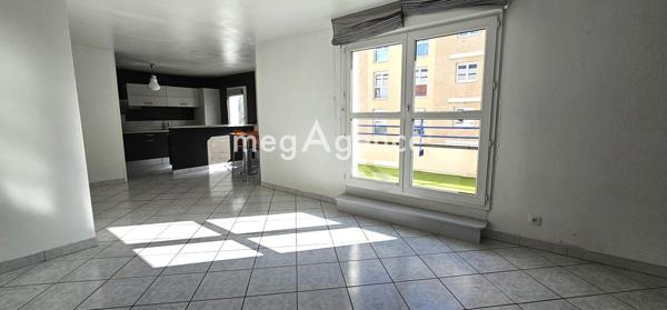Appartement à SOTTEVILLE-LES-ROUEN, 76300 - 5 pièces 103m²
