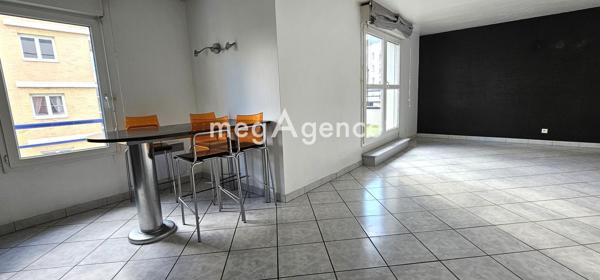Appartement à SOTTEVILLE-LES-ROUEN, 76300 - 5 pièces 103m²