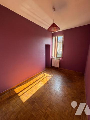 Centre de Nérac, habitation avec cour