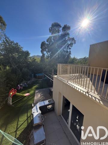 Maison à vendre 4 pièces 87 m² Le Plan-de-la-Tour