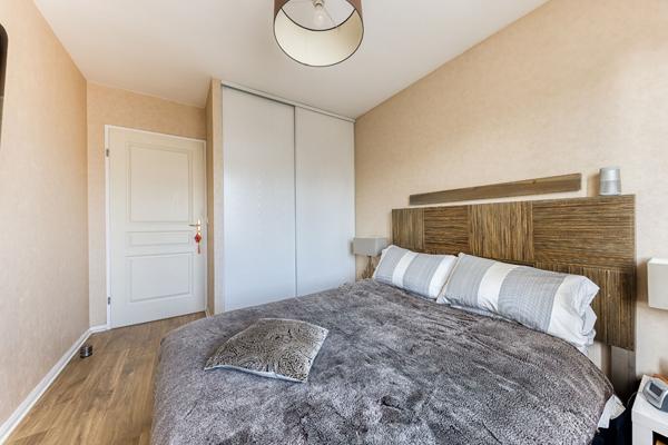 Appartement Le Plessis Robinson 3 pièce(s) 71 m2 475 000 € **  - Référence  439