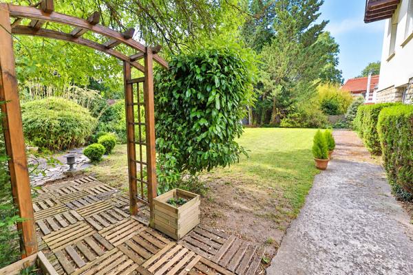 Appartement Chatou 1 pièce(s) 25 m²
