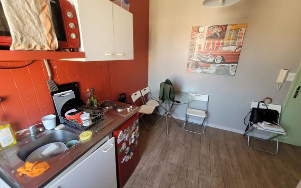 Appartement à vendre    2 pièces • 25 m2 Avignon