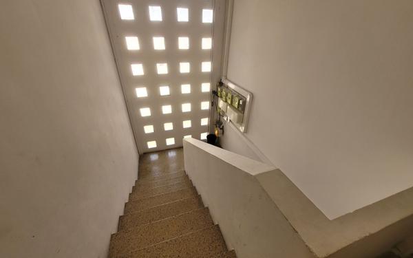 Appartement à vendre    2 pièces • 25 m2 Avignon