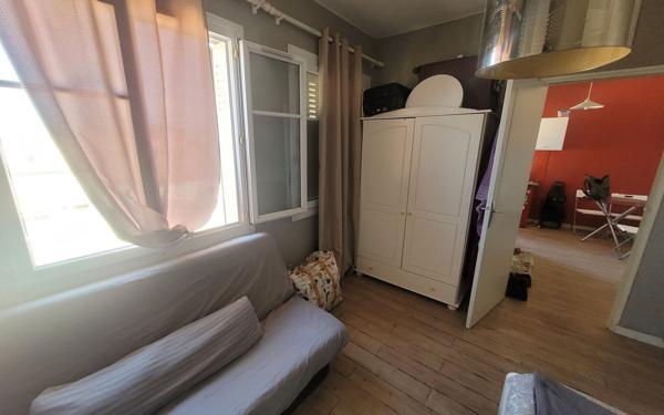 Appartement à vendre    2 pièces • 25 m2 Avignon