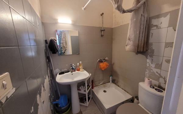 Appartement à vendre    2 pièces • 25 m2 Avignon