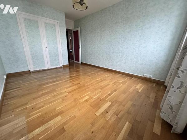 Appartement F4 de 80 m² avec une cave