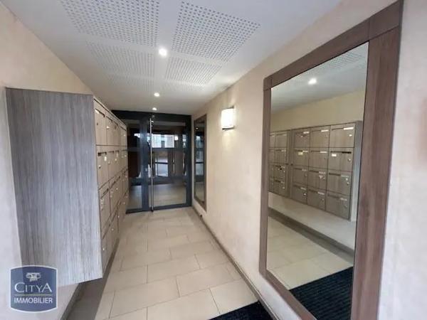 Appartement à louer 2 pièces 42.32m²