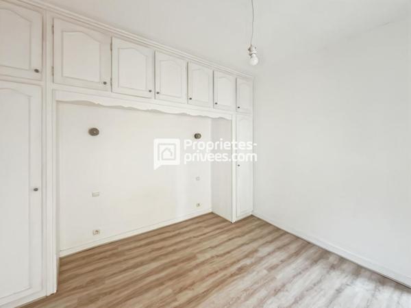 IMMEUBLE DE RAPPORT - HYPER CENTRE DE SAINT ANDRÉ DE CUBZAC