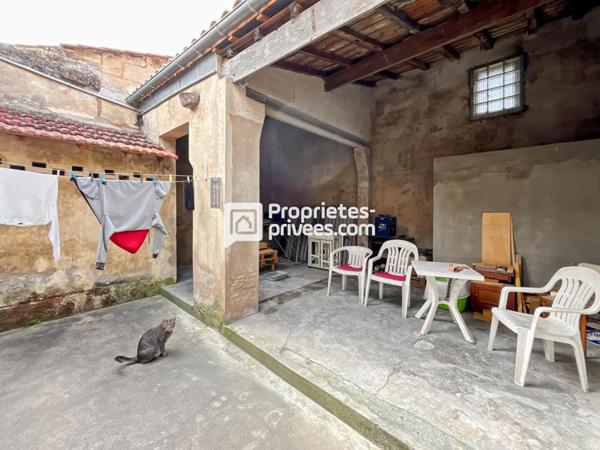 IMMEUBLE DE RAPPORT - HYPER CENTRE DE SAINT ANDRÉ DE CUBZAC