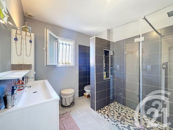 Maison à vendre  5 pièces - 113 m2 ROBION - 84