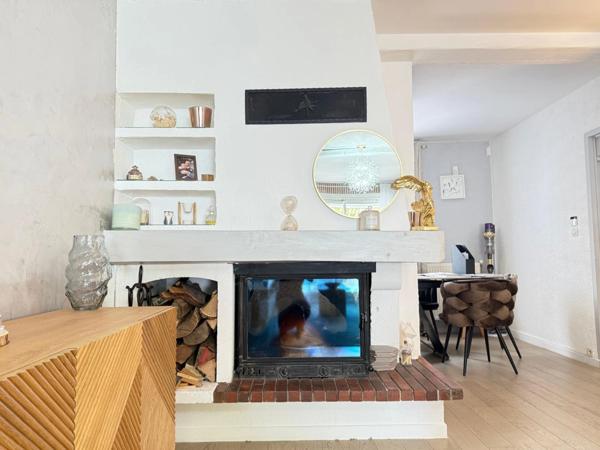 Maison familiale à vendre 5 pièces FOS SUR MER (13) Cheminée 110 m2 sur un terrain de 300 M2 - Piscine