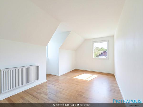 T3 58m² à personnaliser avec balcon, cave et 2 stationnements - CROZET – Secteur Villeneuve