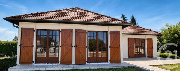 Maison à vendre  4 pièces - 95,66 m 2   NESLE  - 80