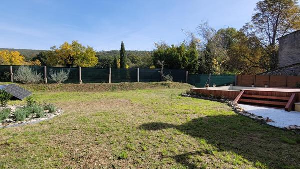 Maison en pierres pleine de charme