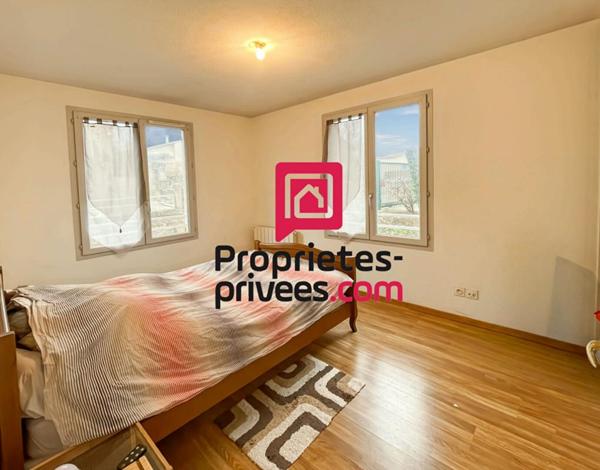 Appartement "Curis Au Mont D Or" 2 pièce(s) 47m2