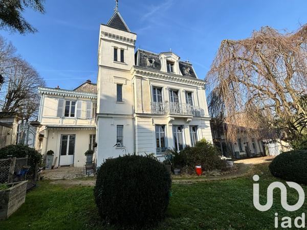 Maison à vendre 9 pièces 238 m² Fourqueux
