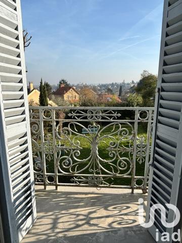 Maison à vendre 9 pièces 238 m² Fourqueux