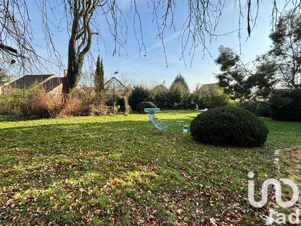 Maison à vendre 9 pièces 238 m² Fourqueux