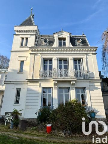 Maison à vendre 9 pièces 238 m² Fourqueux