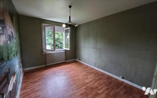 CLEDEN-POHER - MAISON 6 PIECES