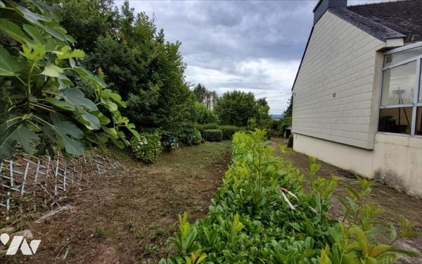 CLEDEN-POHER - MAISON 6 PIECES