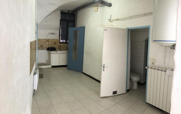 Vente Immeuble 2 appartements + garages à rafraîchir Saint-ambroix   