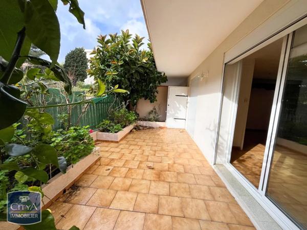 Appartement à vendre 3 pièces 65m² Six-Fours-les-Plages (83140)