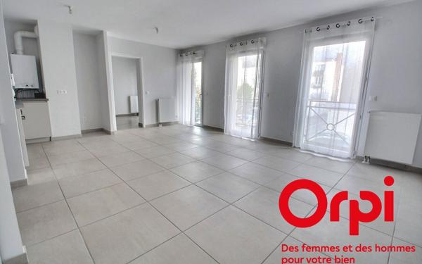 Appartement à vendre    3 pièces • 57,60 m2 Trappes