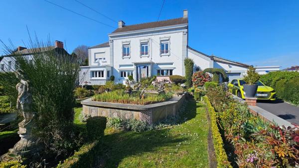 Magnifique Maison 164 m2 - 4 Chambres - Jardin - 2 Garages