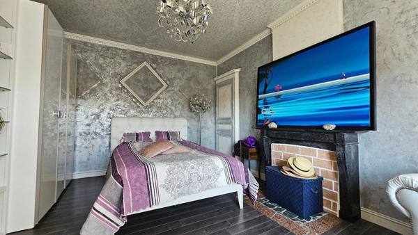 Magnifique Maison 164 m2 - 4 Chambres - Jardin - 2 Garages