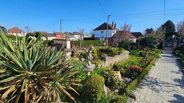 Magnifique Maison 164 m2 - 4 Chambres - Jardin - 2 Garages