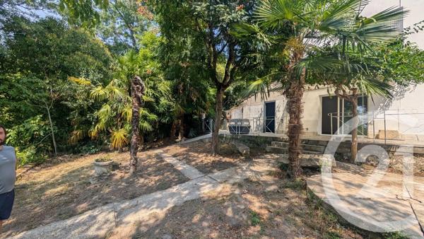Maison à vendre  6 pièces - 124,89 m 2   COLAYRAC ST CIRQ  - 47