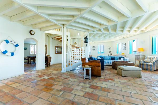 Vente Maison de luxe Le Barcarès 7 Pièces 286.05 m²