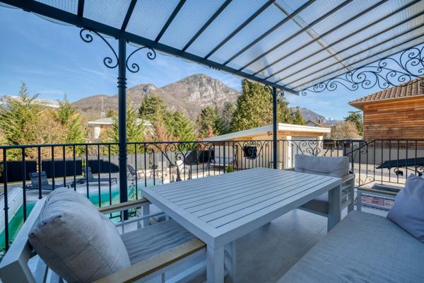 Vente Maison de luxe Annecy 9 Pièces 254 m²