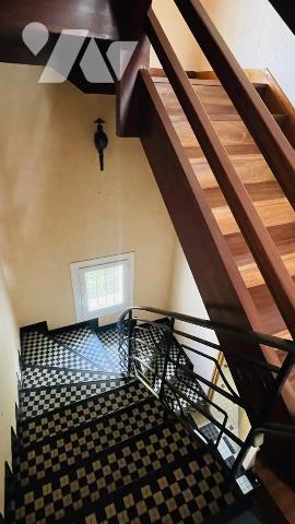 CENTRE VILLE AURAY – Maison de ville avec dépendances et 5 Chambres