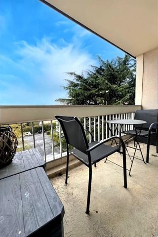 Gagny Petit Raincy - Appartement de 3P + Balcon + Pkg