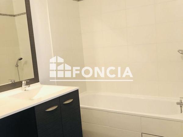 Location Appartement 2 pièces 38.9 m² - 33-35 RUE DE BRUNOY Quincy Sous Senart 91480