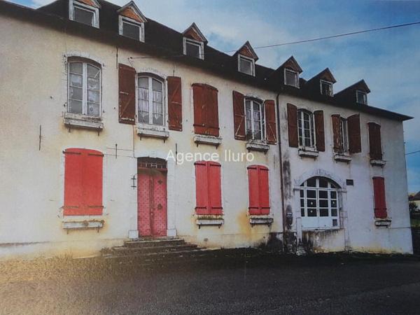 Immeuble - Oloron-sainte-marie - Réf.:205403 OLORON - SPECIAL INVESTISSEURS - IMMEUBLE DE CARACTERE A RENOVER - 709 M² HABITABLES - FORT POTENTIEL -
