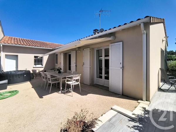 Maison à vendre  5 pièces - 105 m 2   MIGNE AUXANCES  - 86