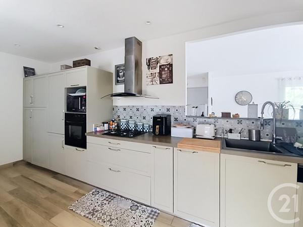 Maison à vendre  5 pièces - 105 m 2   MIGNE AUXANCES  - 86